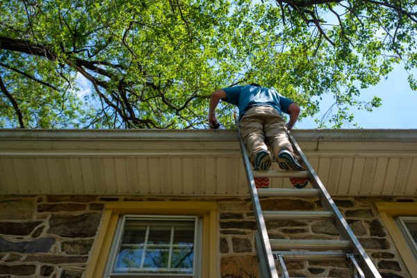 Industrial Gutter Cleaning