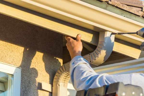 Aluminum Rain Gutter Service