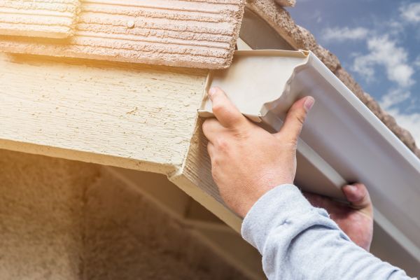 Aluminum Gutter Repair